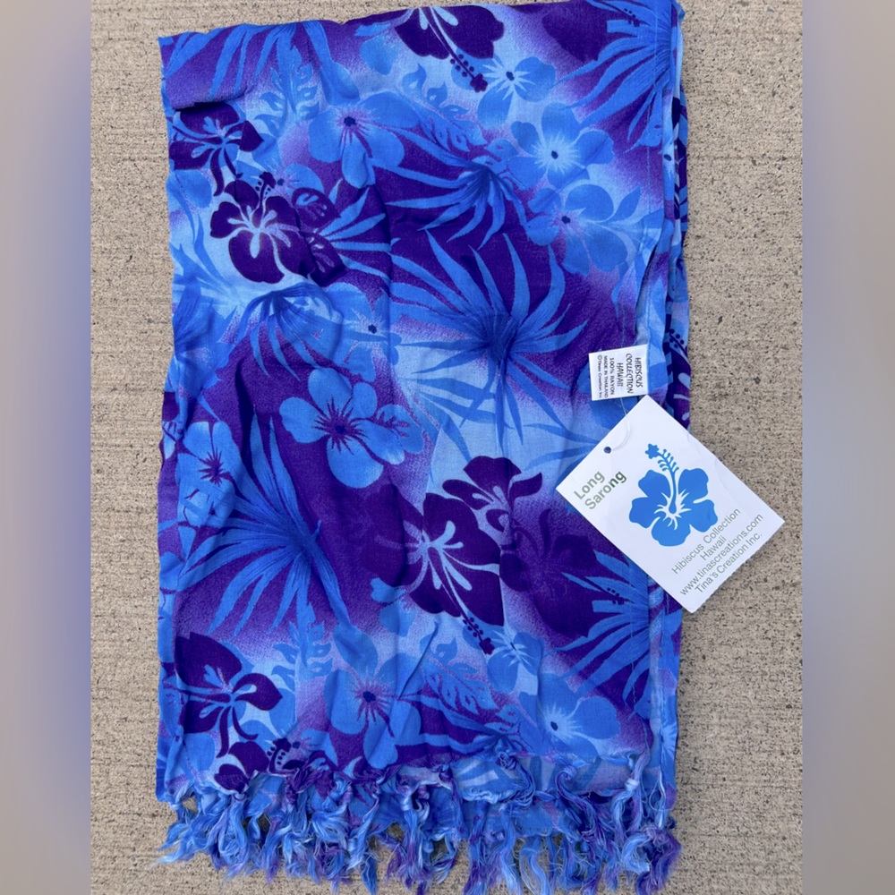 Hawaiian sarong cover-up scarf wrap blue lilac purple floral 44”x60”